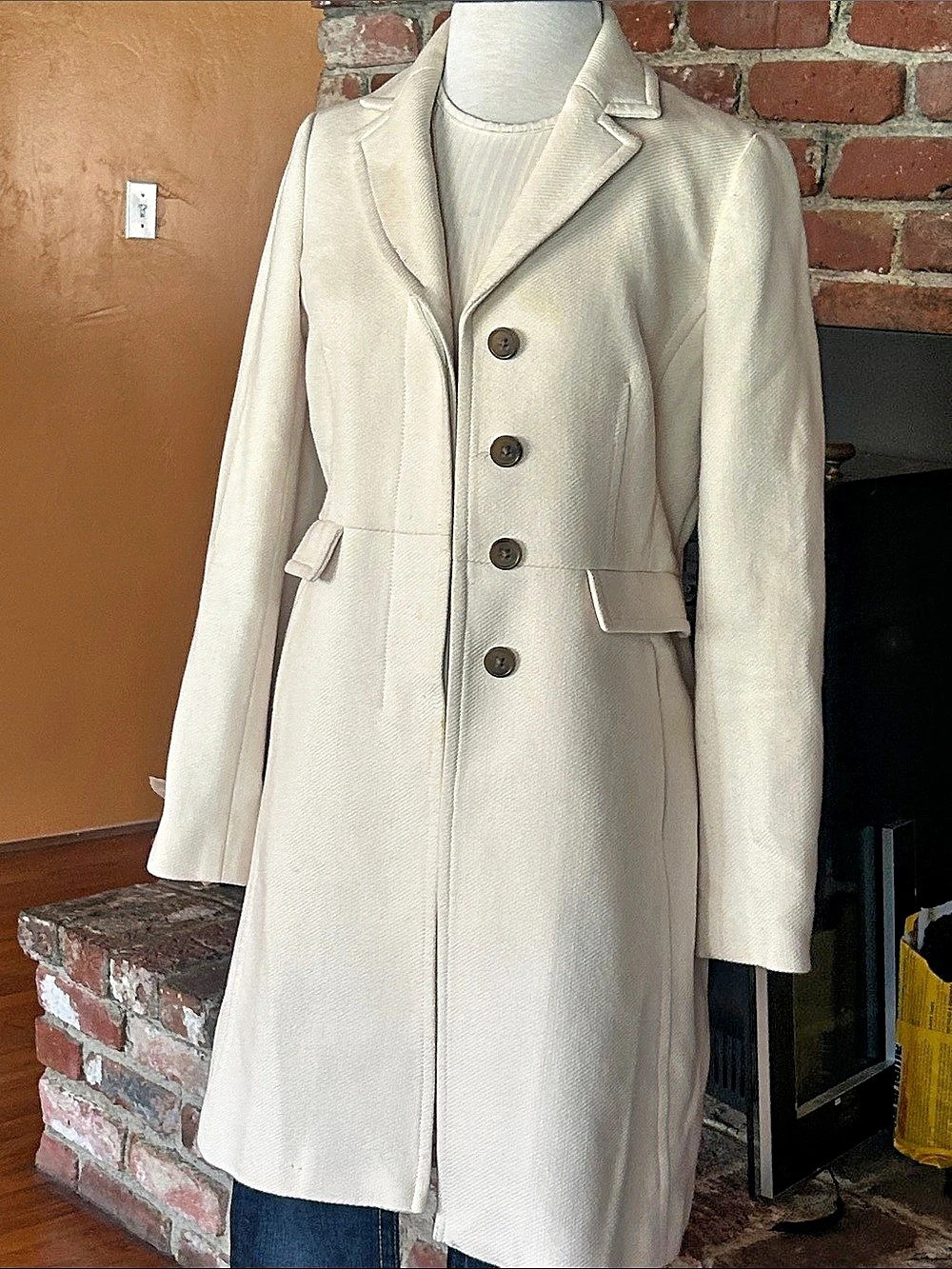 Banana Republic Cream Trench Coat Size Small